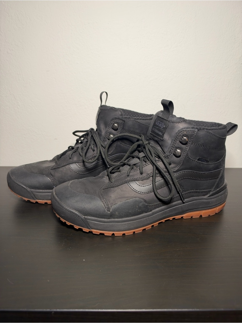 Vans UltraRange EXO Hi MTE-1 Black Gum Men’s Size 11 Boots